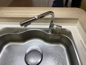 神奈川のキッチン取付け隊　タッチレス水栓への取替　施工後